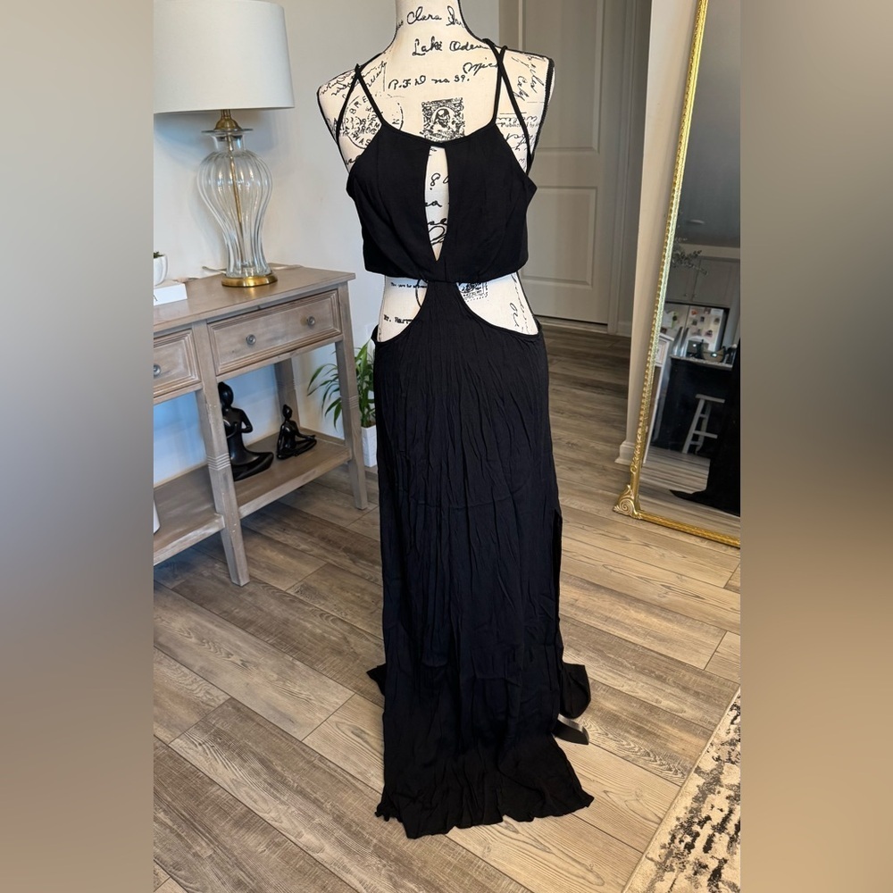 Tobi Black and White Pleated Sundress